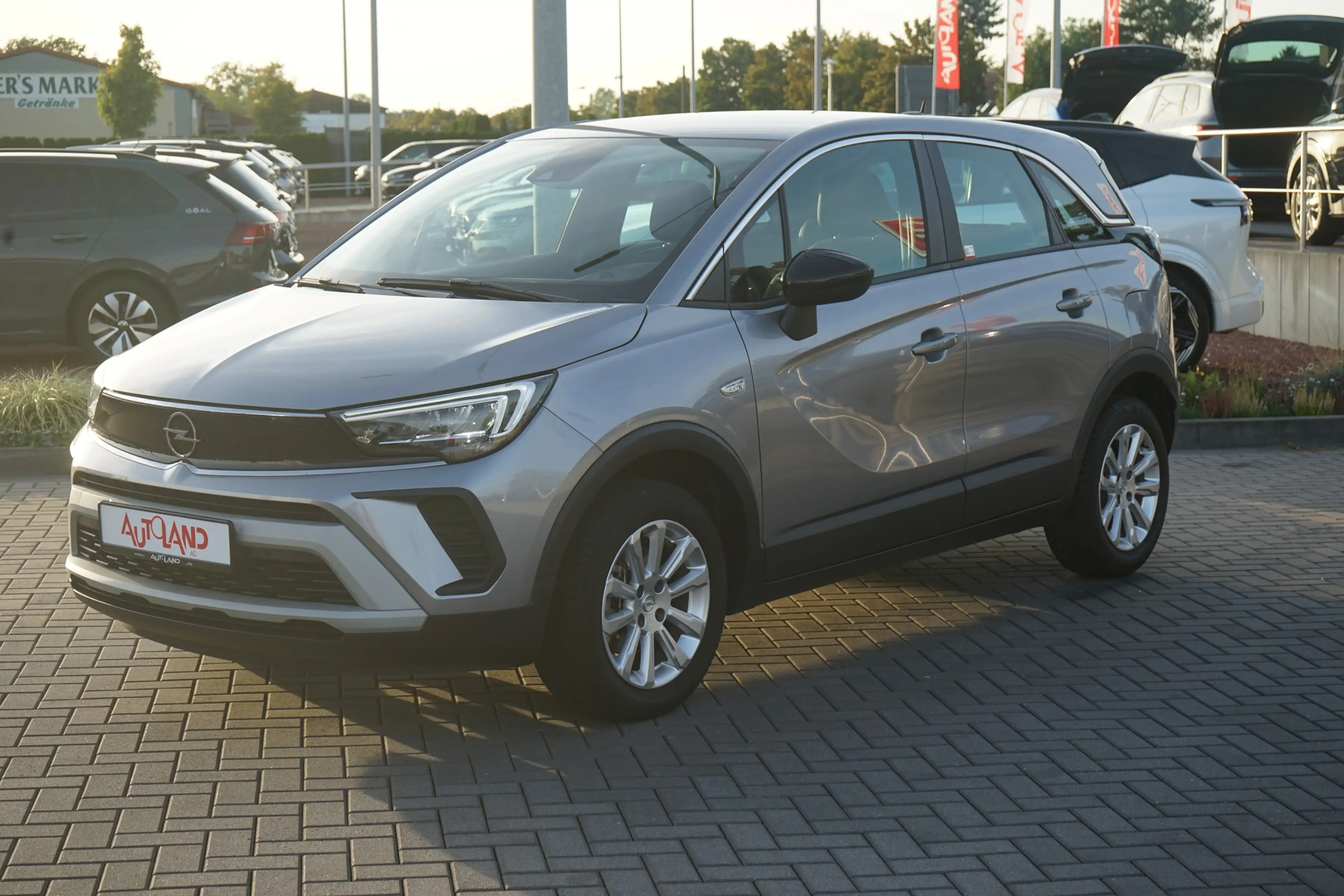 Opel Crossland 1.2 Edition LED Kamera Sitzheizung PDC — photo 2