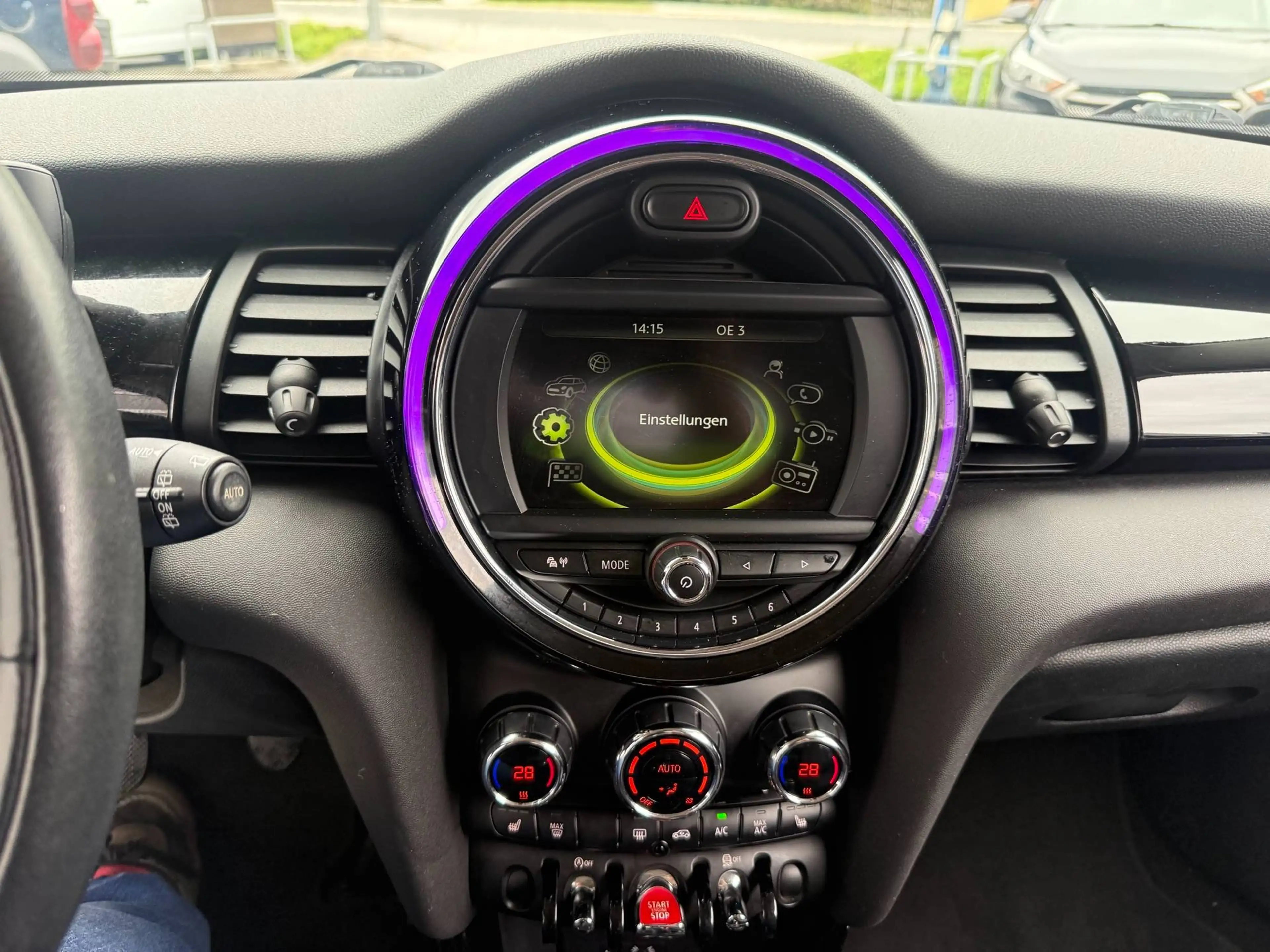 MINI Cooper D — photo 12