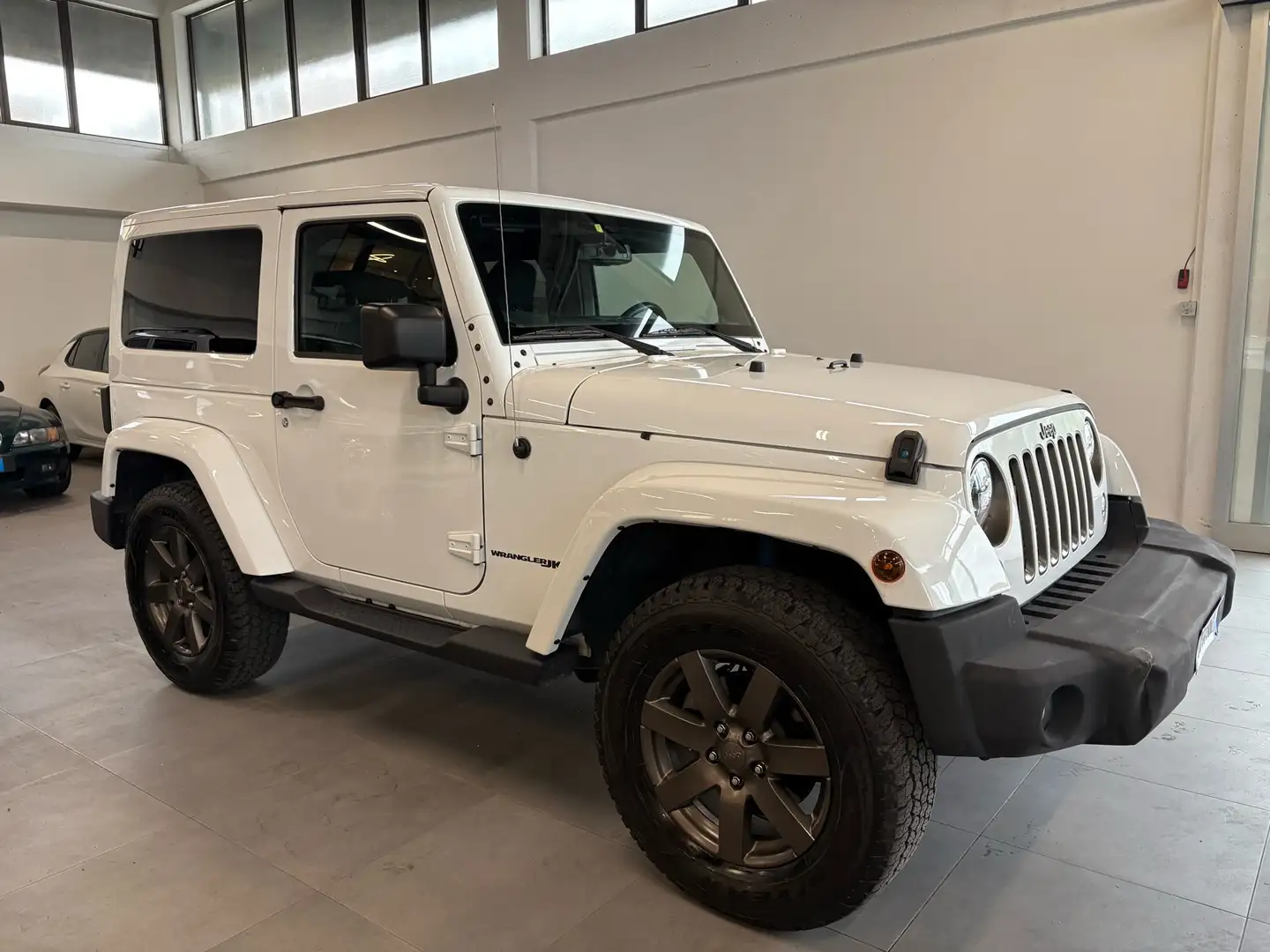 Jeep Wrangler Wrangler 2.8 crd Sahara auto E6 Bílá - 1