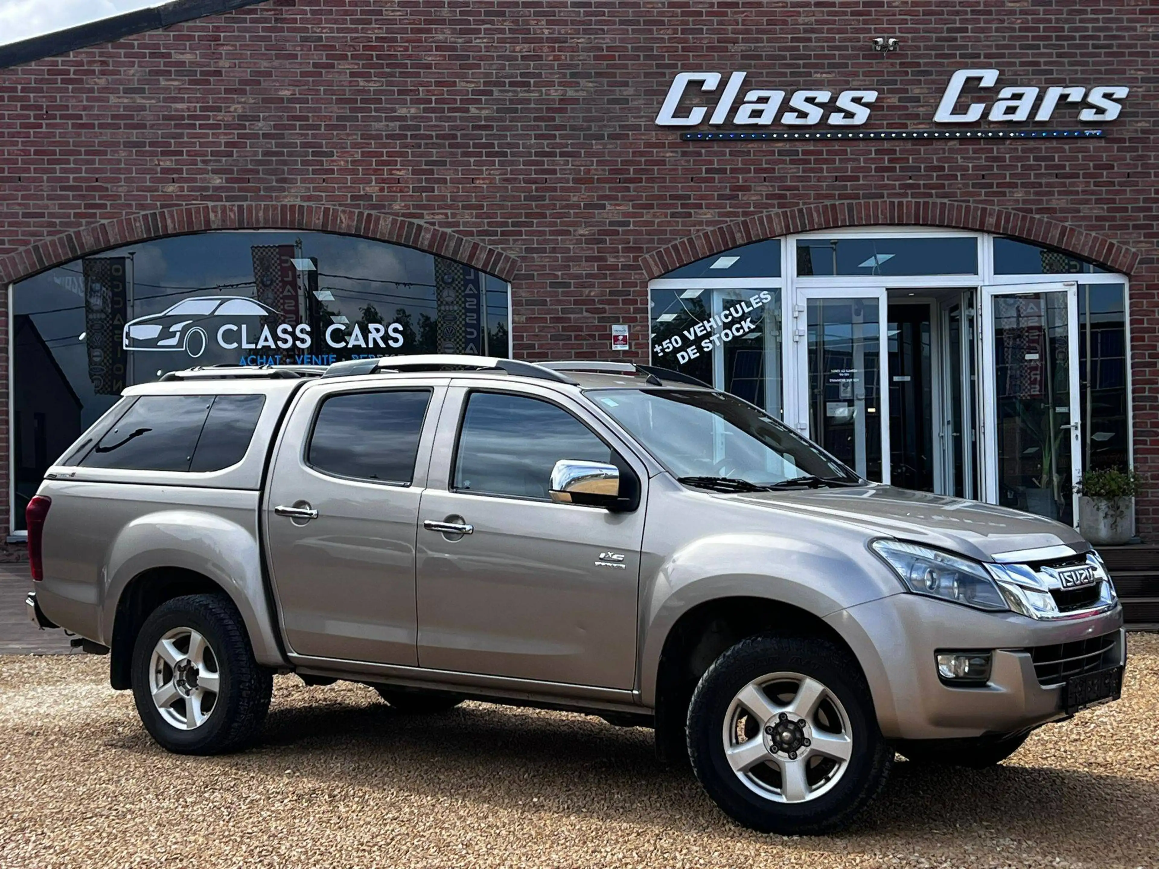 Isuzu D-Max 2.5 Turbo Di 4WD LSX Generation Design TVA-BTW RECUP AUTO CAMERA HARDTOP — photo 2