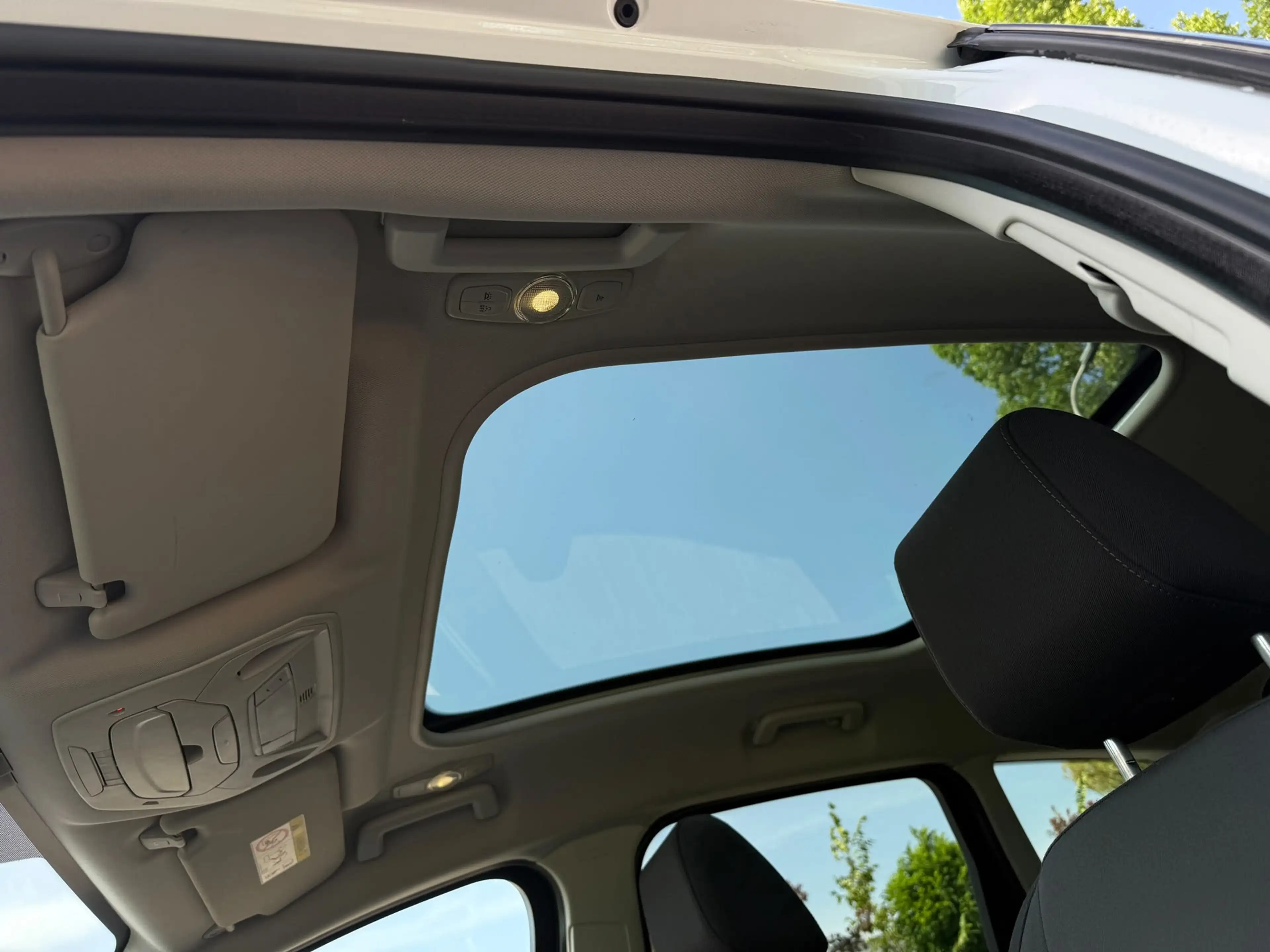 Ford C-Max 1.0 Titanium — photo 5