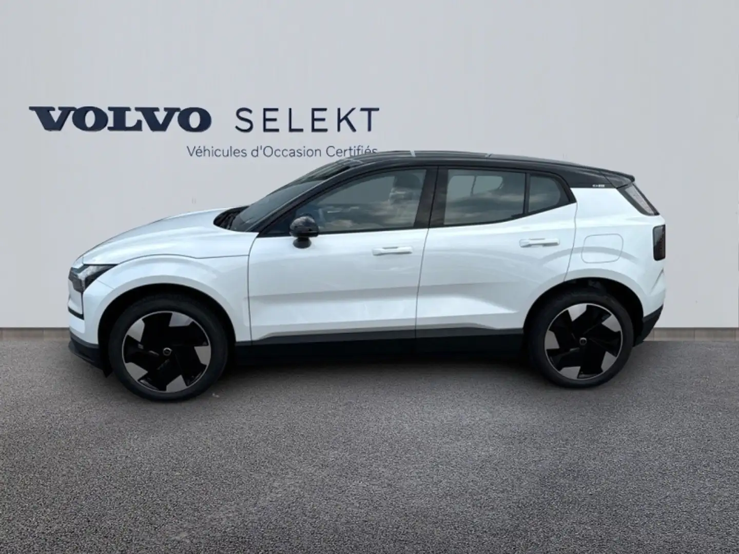 Volvo EX30 Single Extended Range 272ch Plus - 2