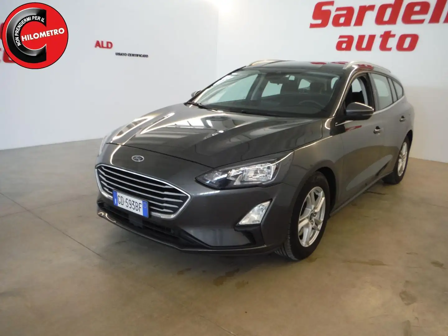 Ford Focus 1.5 EcoBlue 120 CV SW Business Grau - 1