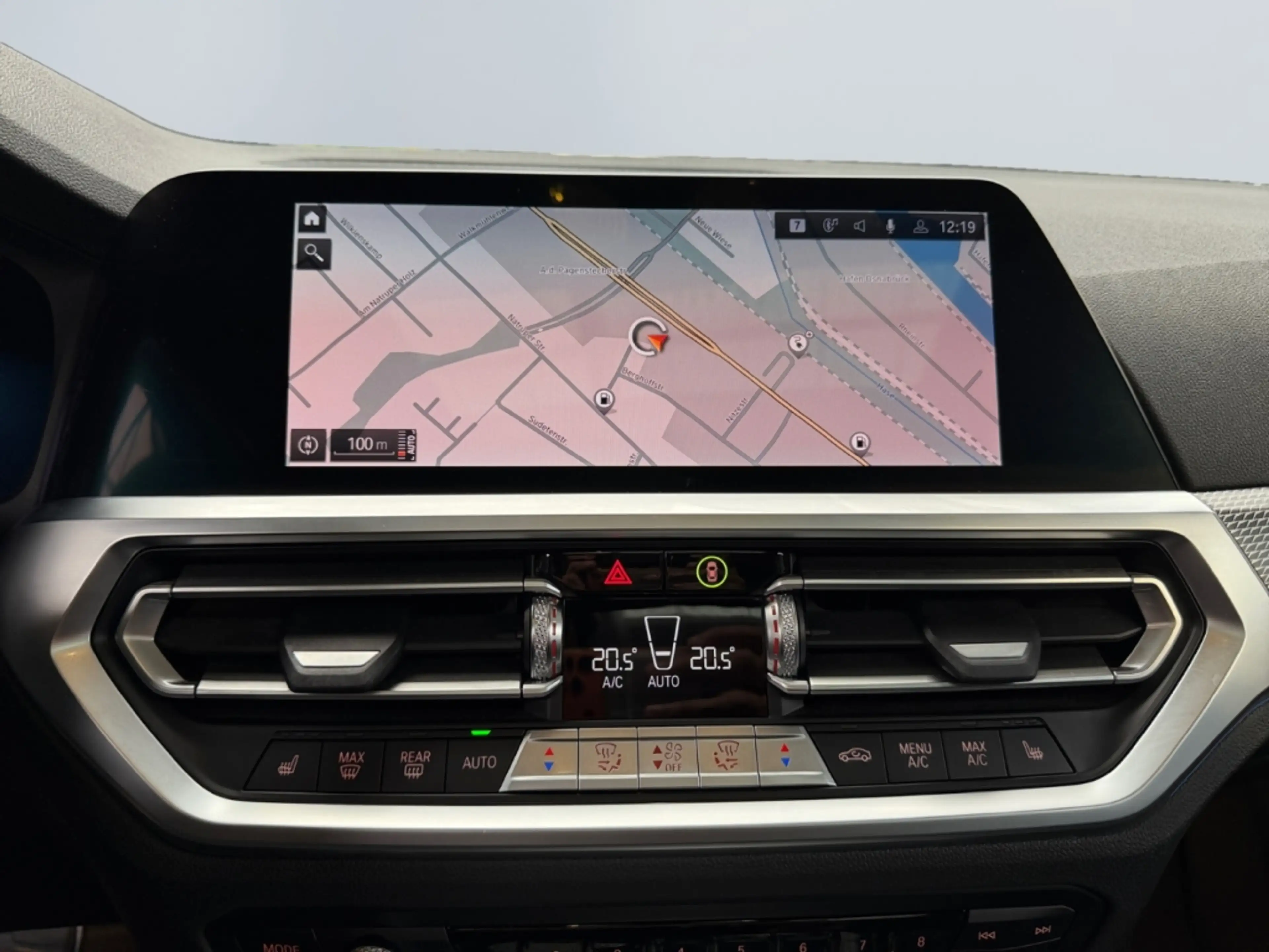 BMW 330 e Touring xDr M Sport *LED*Pano*AHK*HiFi*CAM* — photo 15