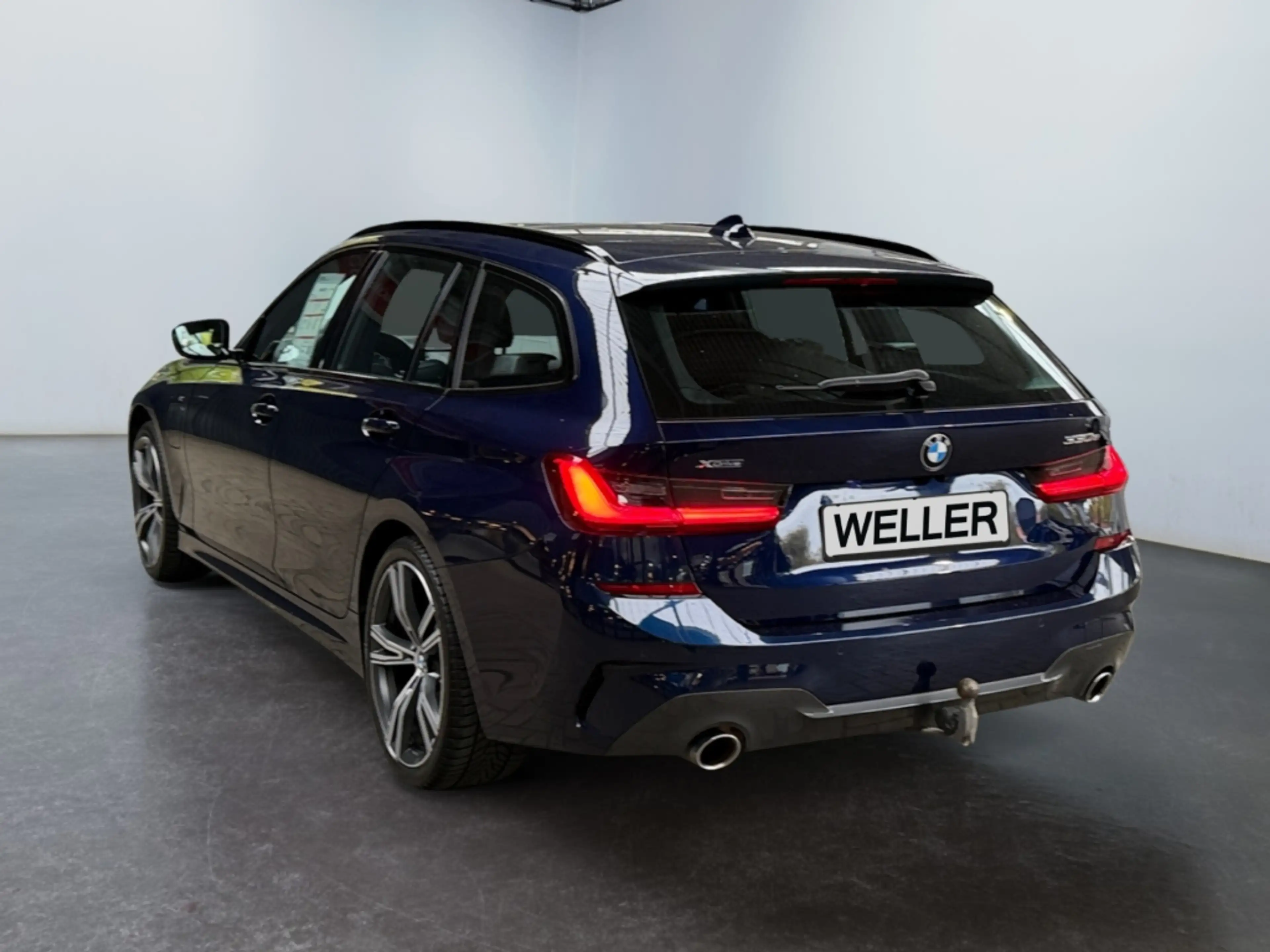 BMW 330 e Touring xDr M Sport *LED*Pano*AHK*HiFi*CAM* — photo 7