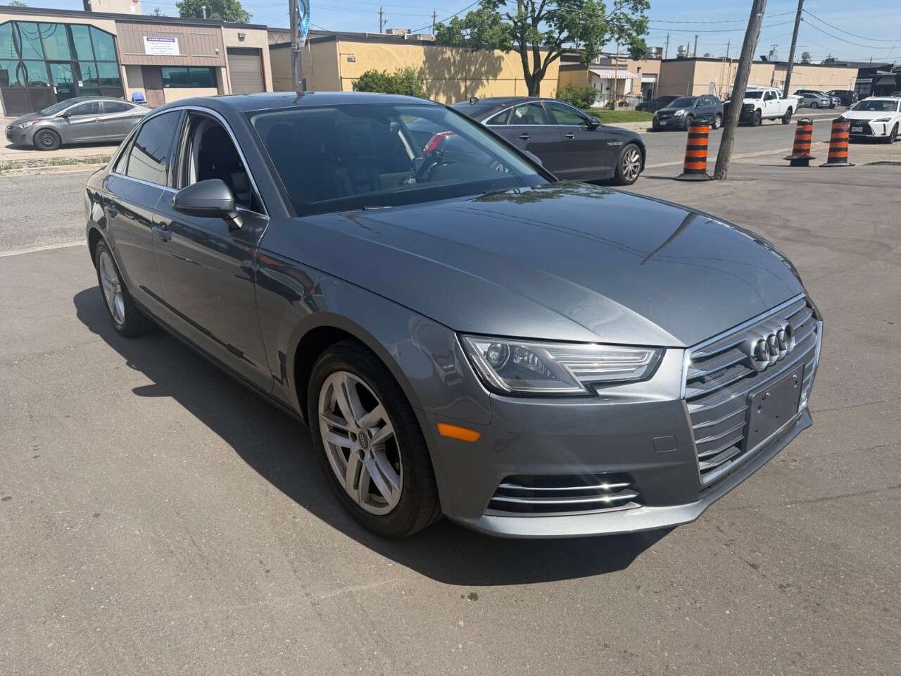 2017 Audi A4 4dr Sdn Auto Komfort quattro 2017 audi a4 komfort thumb 10