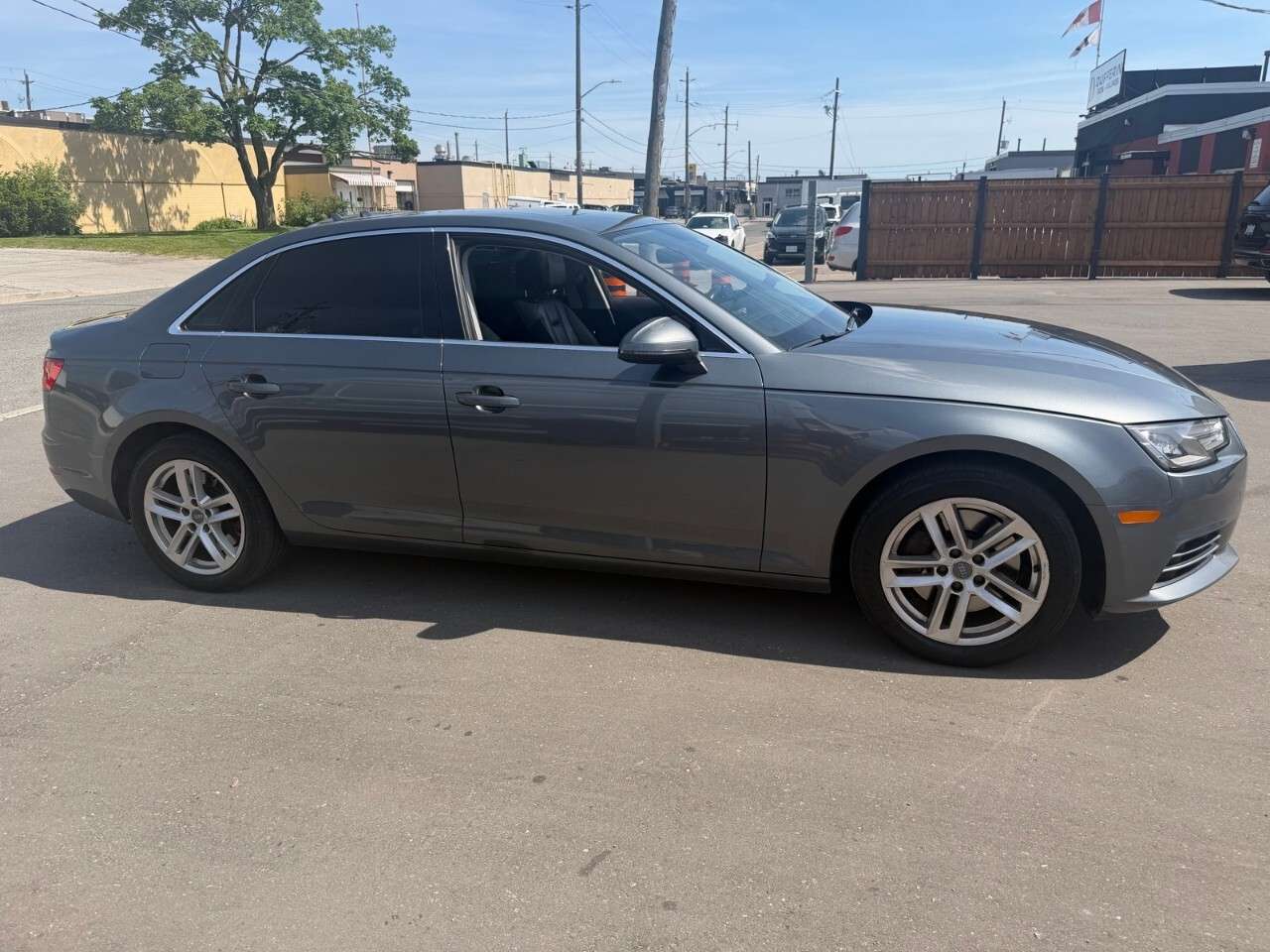 2017 Audi A4 4dr Sdn Auto Komfort quattro 2017 audi a4 komfort thumb 9