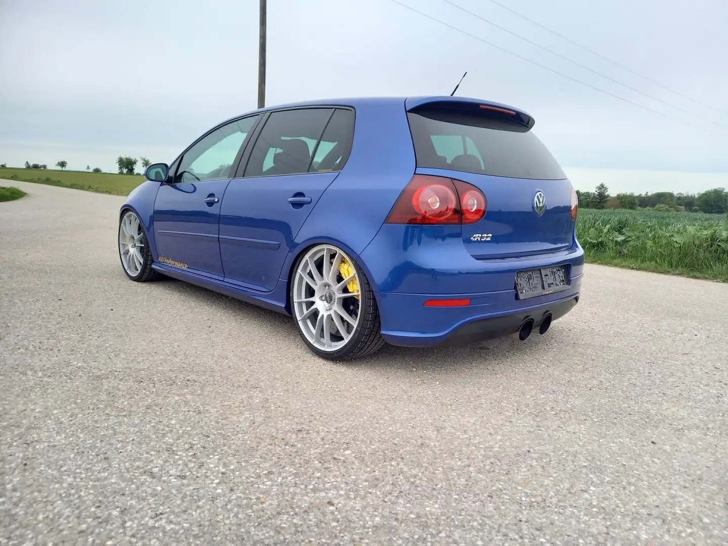 Volkswagen Golf R32 4Motion DSG Turbo - 2