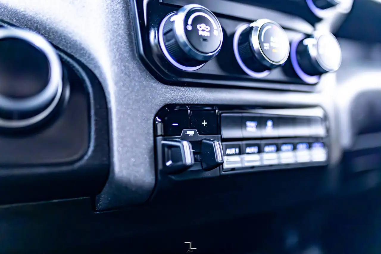 RAM 3500 снимка RAM 3500