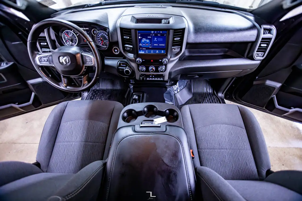 RAM 3500 снимка RAM 3500