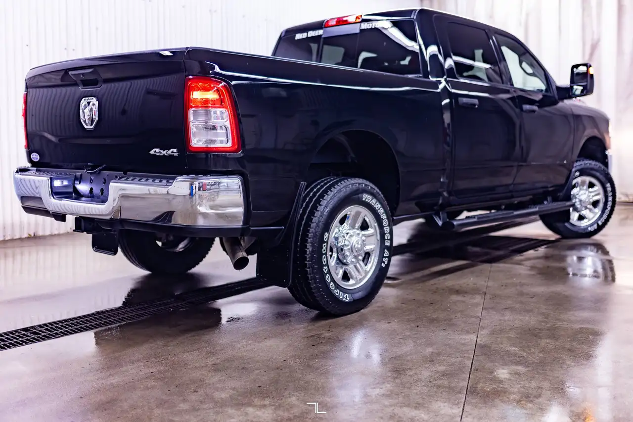 RAM 3500 снимка RAM 3500