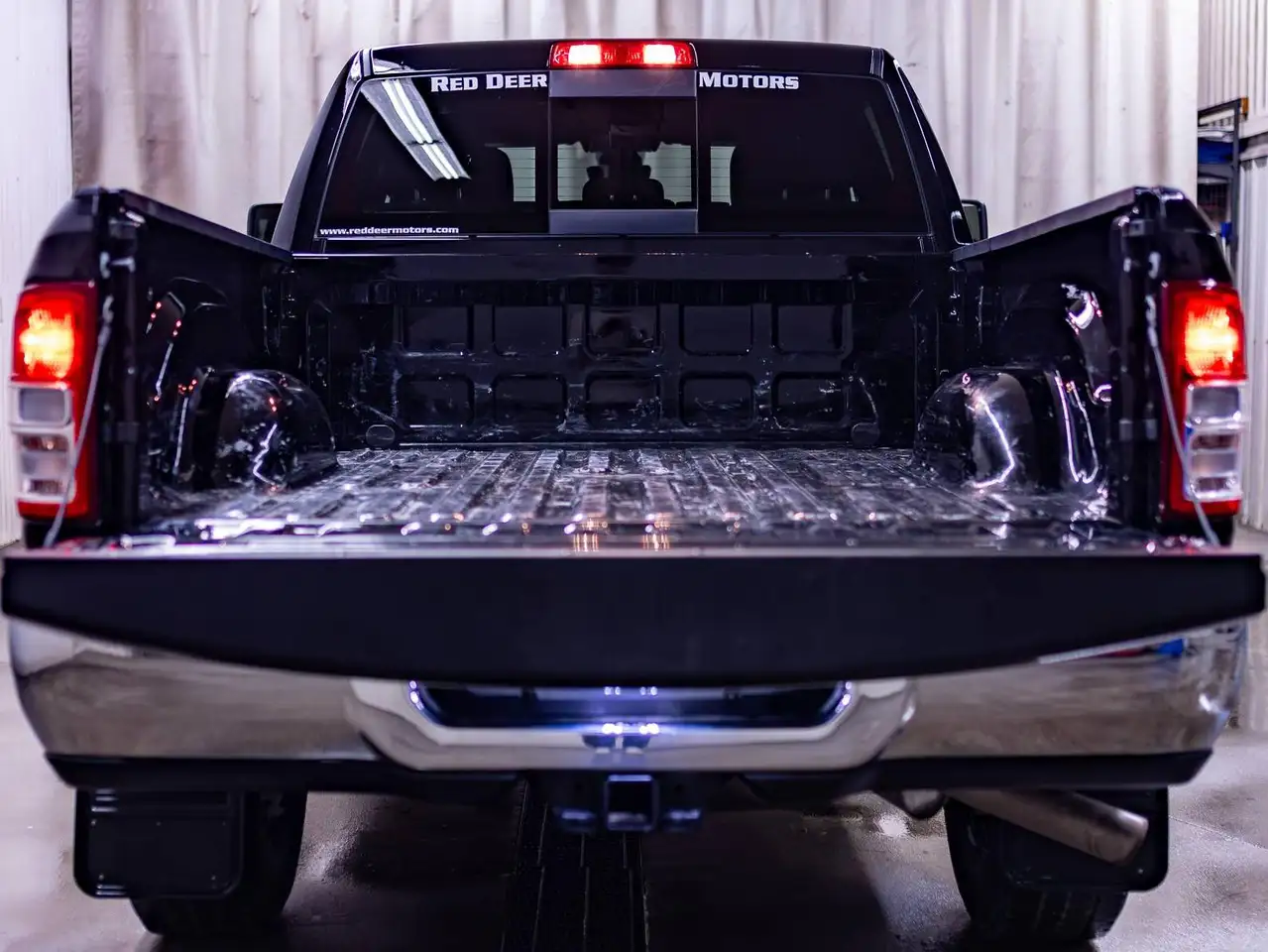 RAM 3500 снимка RAM 3500