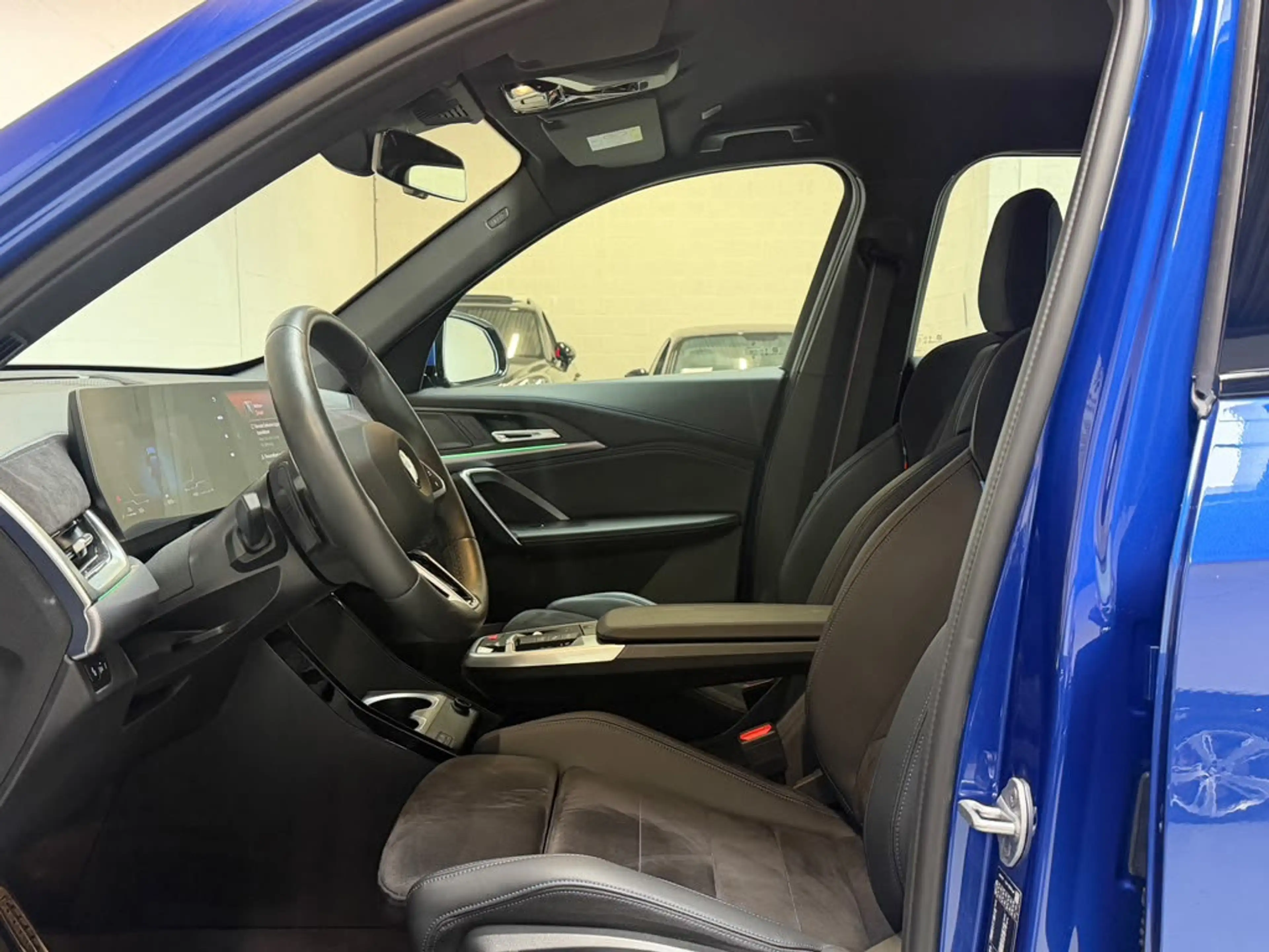 BMW X1 SDrive18i - M Sport Pro - 19 INCH - RODE REMMEN - — photo 3