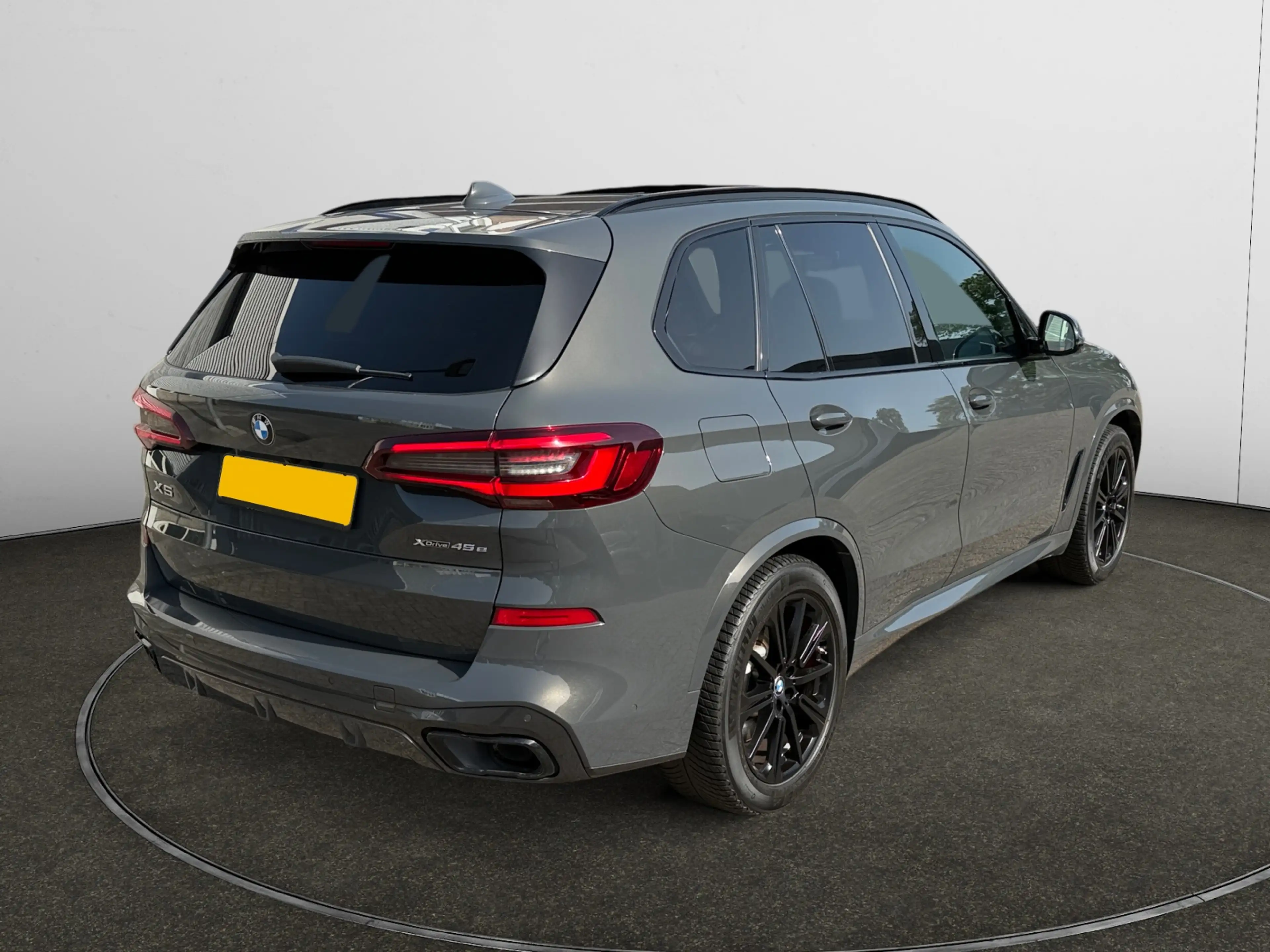 BMW X5 xDrive45e M Sport- Dravitgrau, Laser led, Stoelmas — photo 6