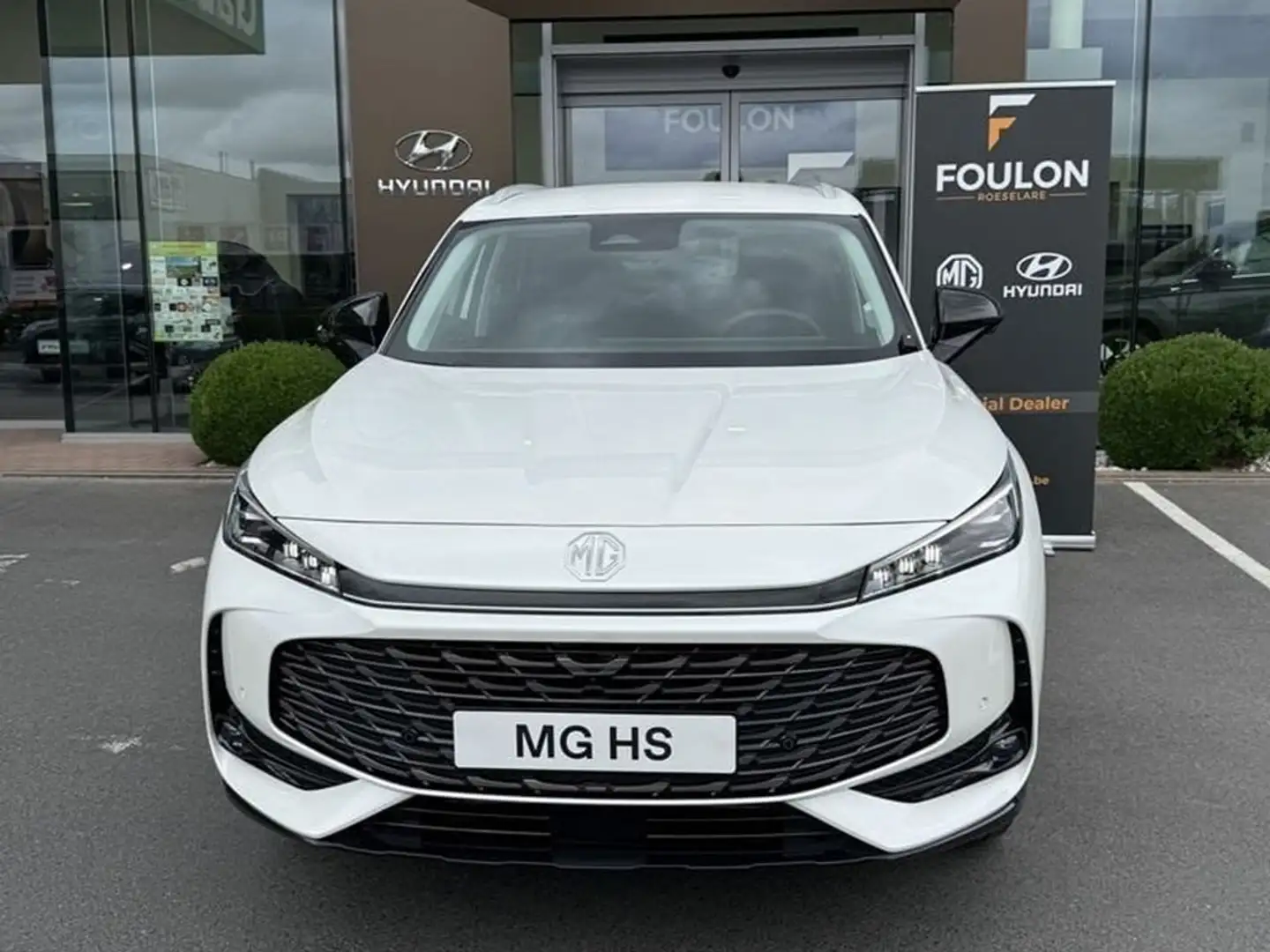 MG HS 1.5T DCT NEW MODEL Luxury Blanc - 2