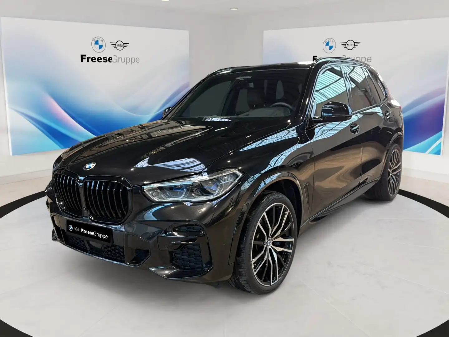 BMW X5 xDrive40d M Sportpaket Head-Up HiFi DAB WLAN Schwarz - 1