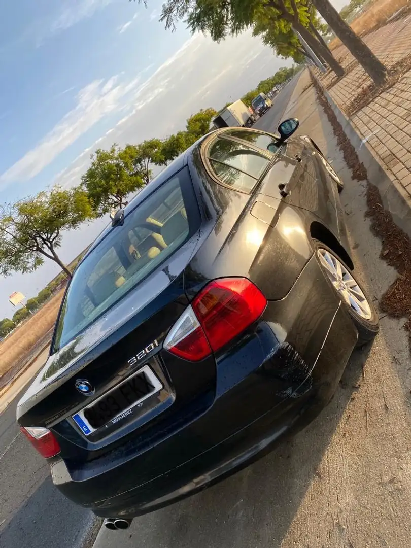 BMW 318 318i - 1