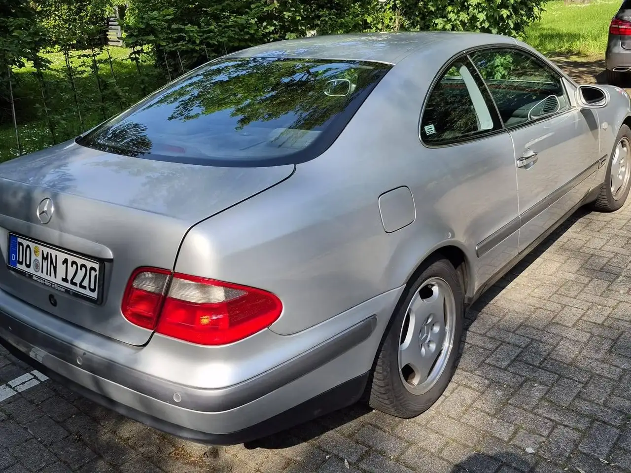 Mercedes-Benz CLK 230 CLK-Klasse Coupe Kompressor Elegance, foto 2