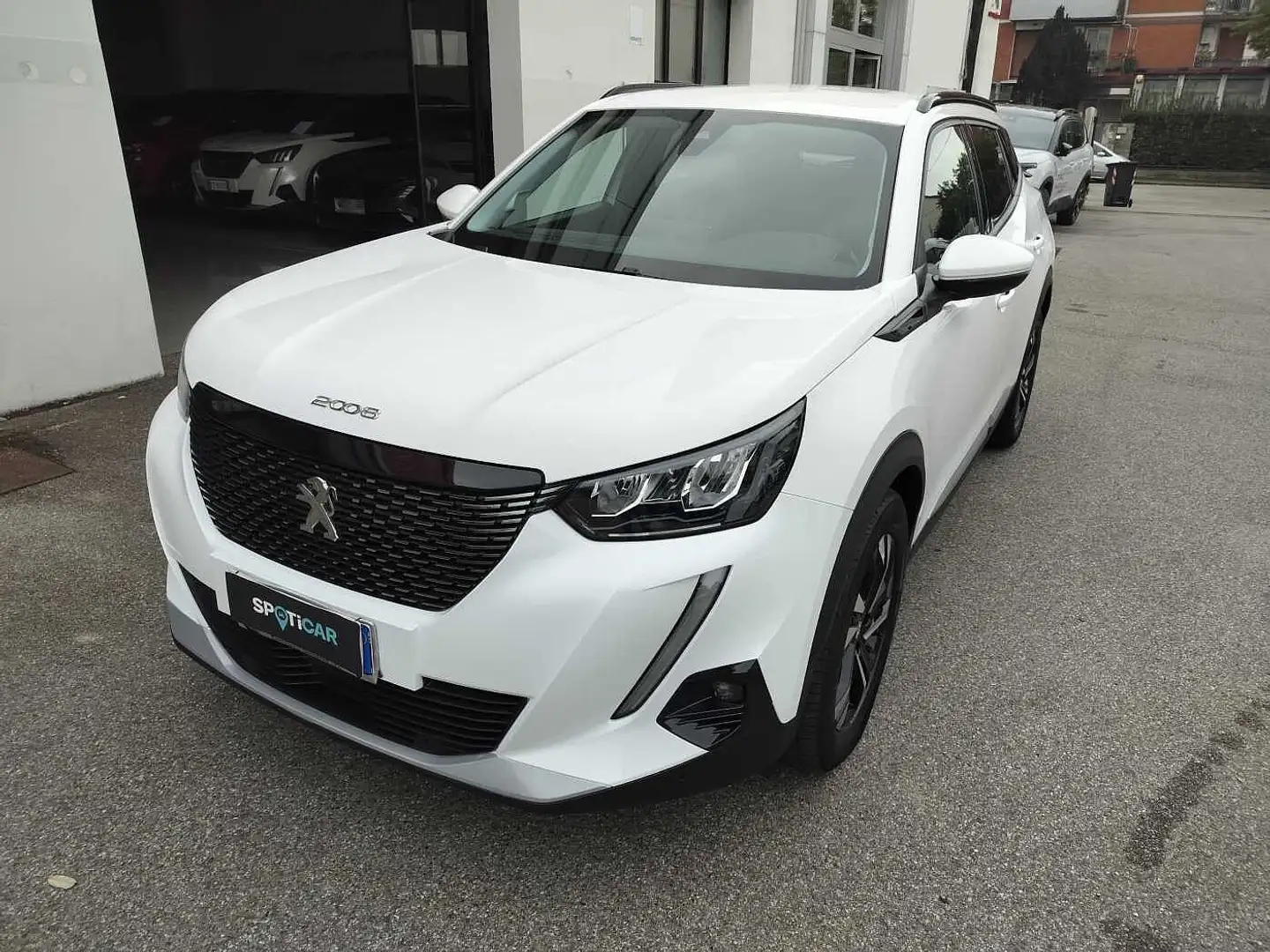 Peugeot 2008 2ª serie PureTech 100 S&S Allure Bianco - 2