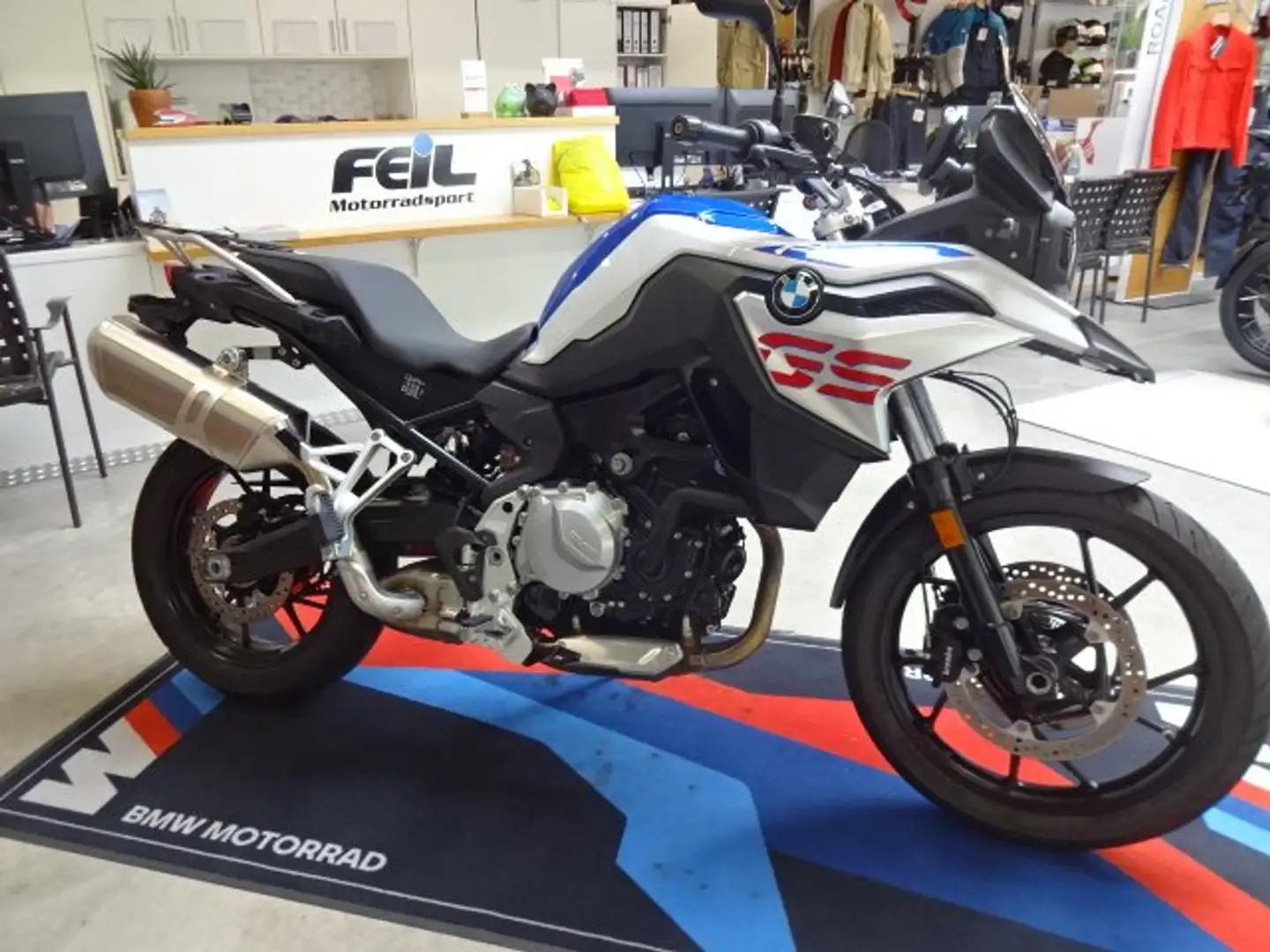 BMW F 750 GS Tief Neuwertig Blanco - 1
