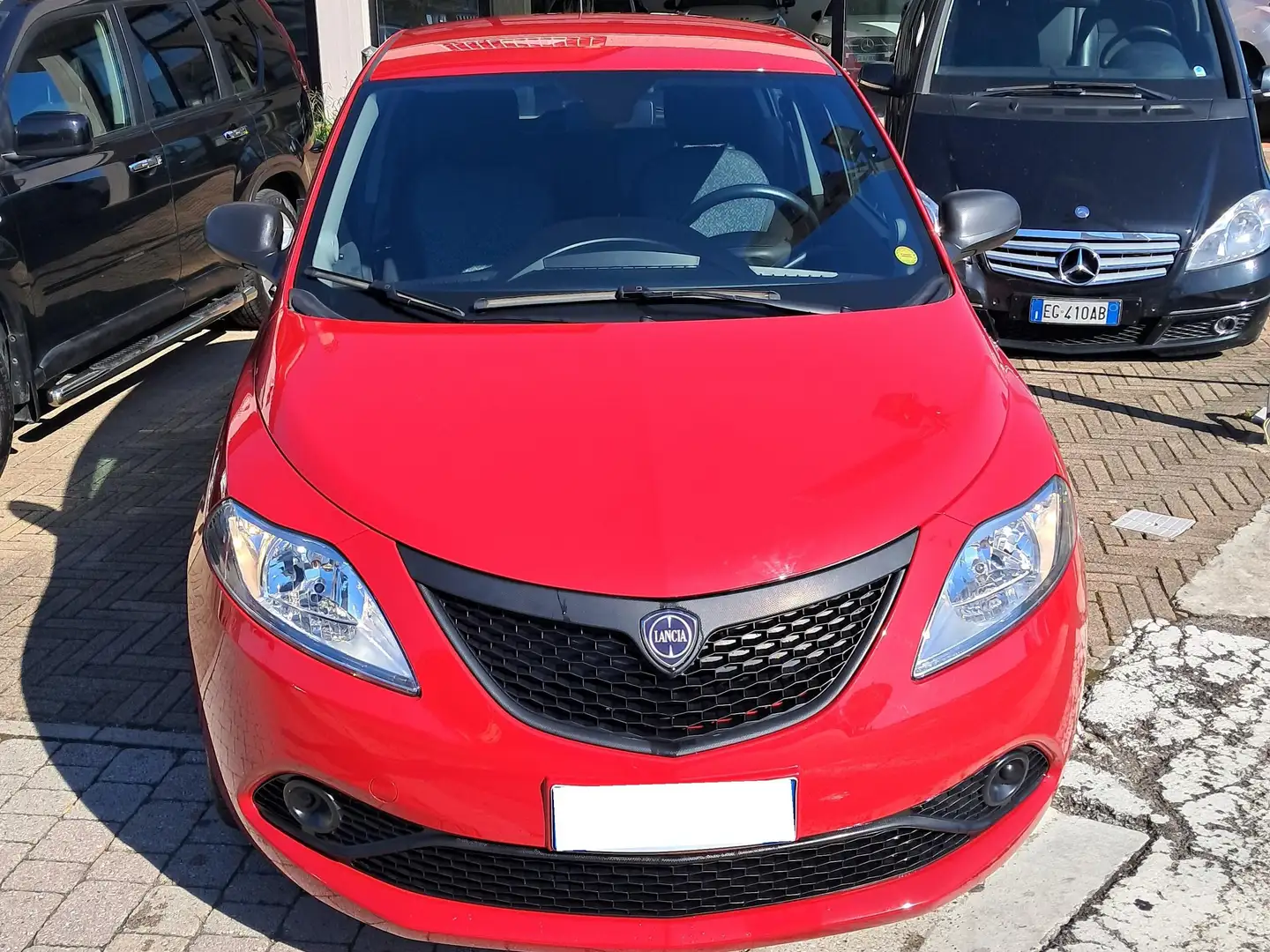 Lancia Ypsilon Ypsilon III 2015 1.0 firefly hybrid Silver s Rosso - 1