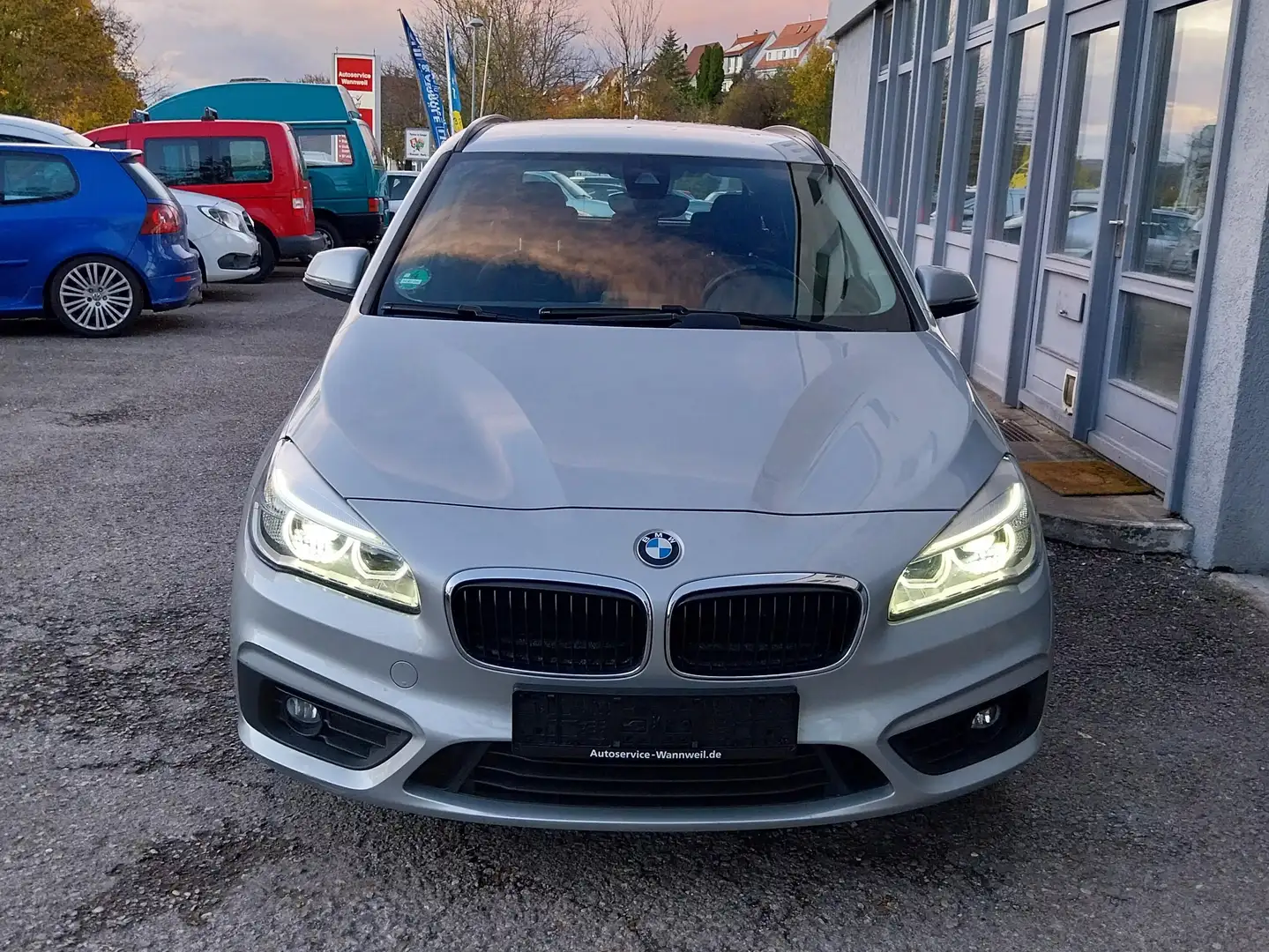 BMW 218 218d HU+SERVICE NEU // LED/AHK/TEMPOMAT 2.HAND Grau - 2