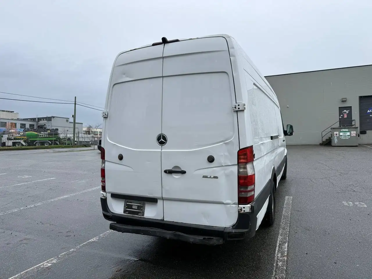 Mercedes-Benz Sprinter снимка Mercedes-Benz Sprinter