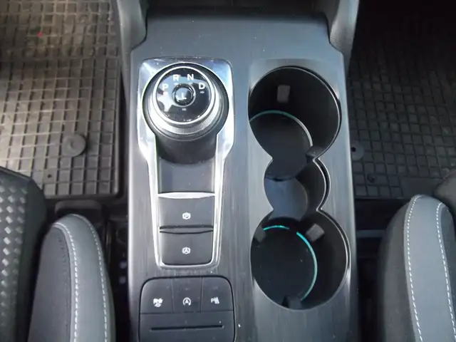 Ford Focus view 14