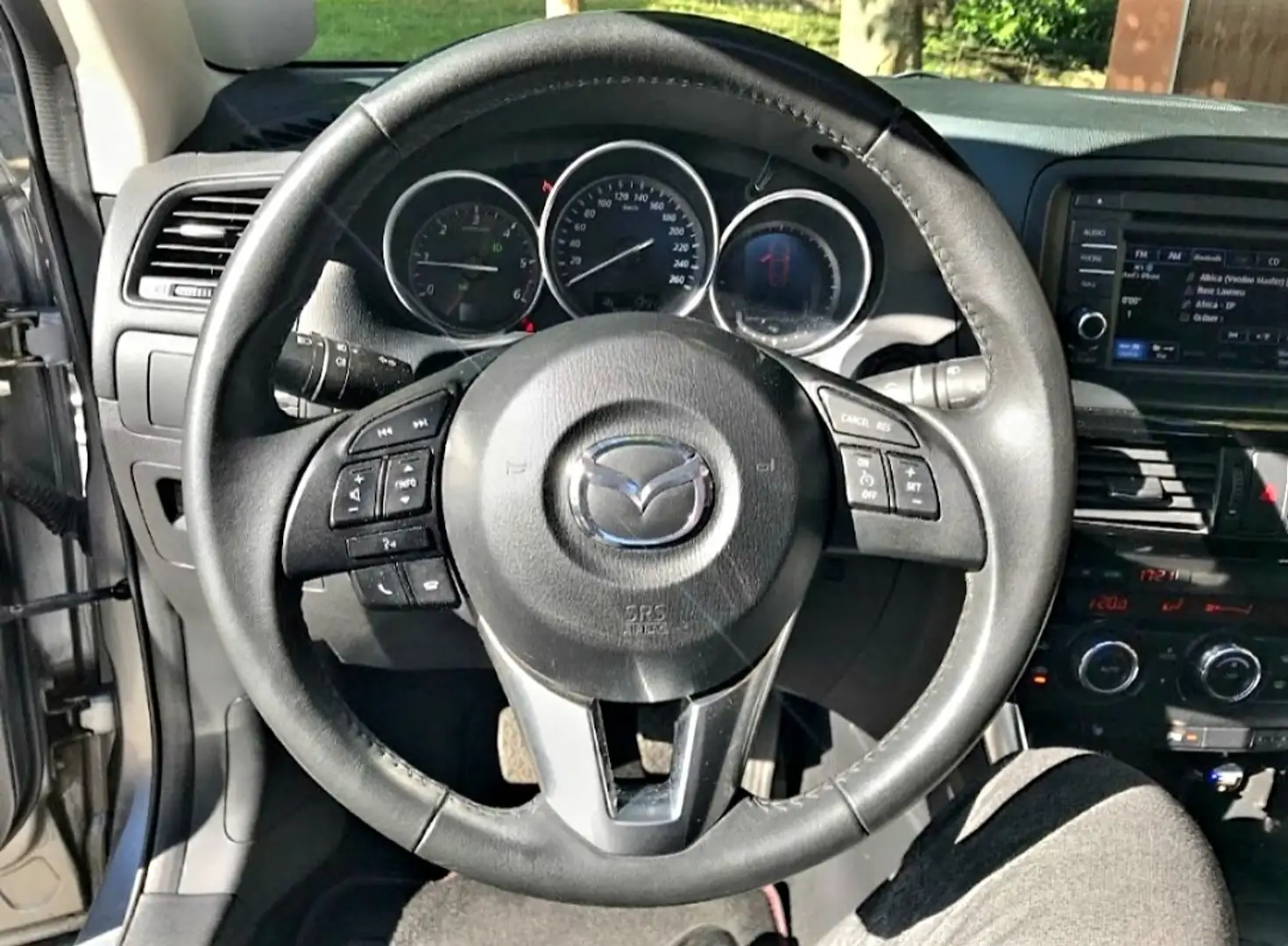 Mazda CX-5 CX-5 2.2 SKYACTIV-D AWD Sports-Line Stříbrná - 2