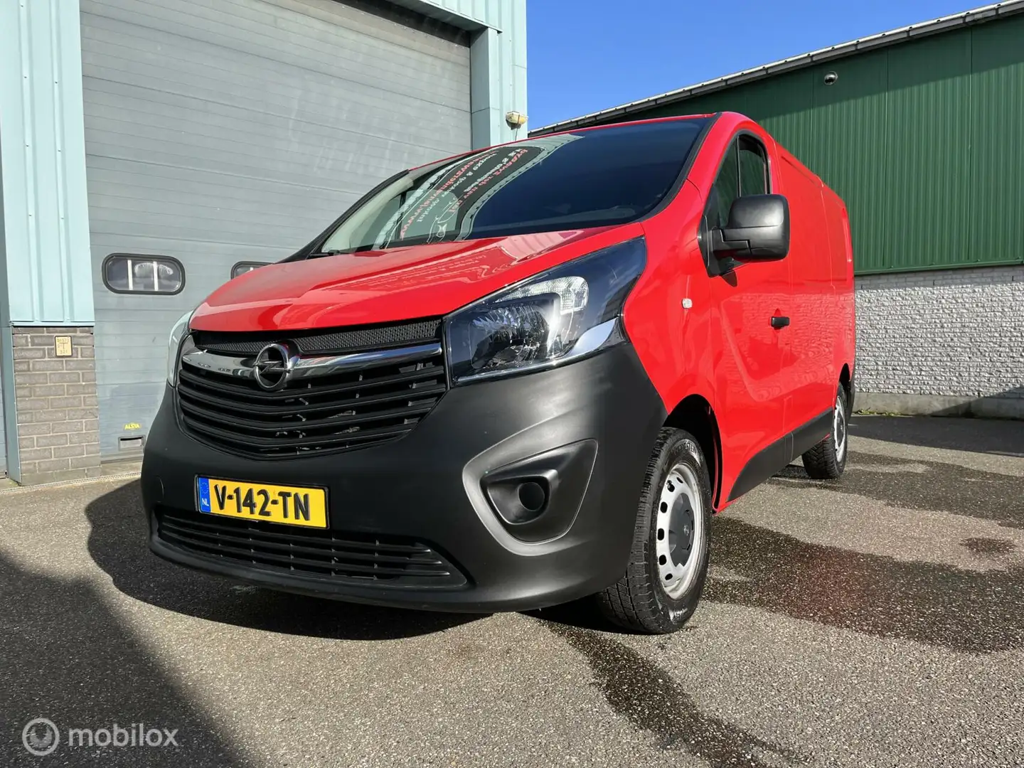Opel Vivaro bestel 1.6 CDTI Euro 6 Sport EcoFlex Airco 3 zitpl Rood - 2