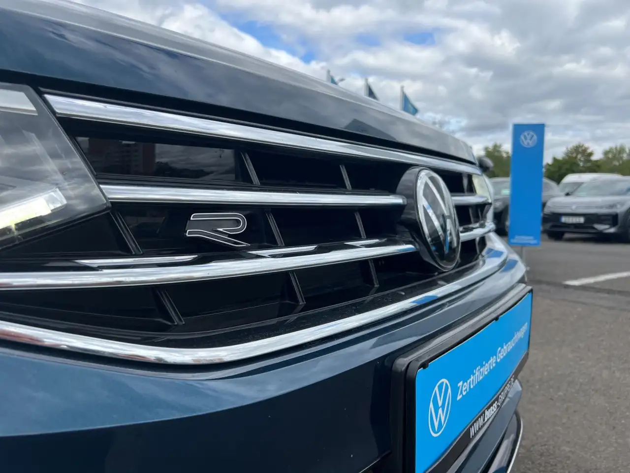Volkswagen Tiguan R-Line 1,4 l eHybrid OPF 110 kW (150 PS), миниатюра 21