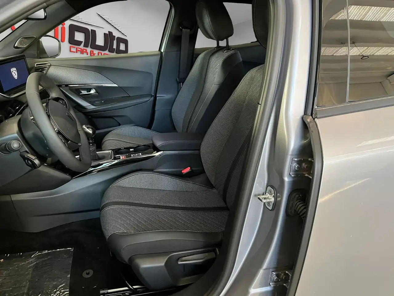 Peugeot 2008 2008 PureTech 100 S&S Allure - PROMO SIRONIAUTO+ 10