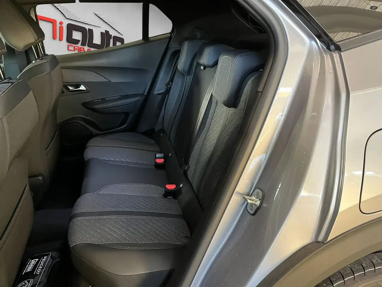 Peugeot 2008 2008 PureTech 100 S&S Allure - PROMO SIRONIAUTO+ 11