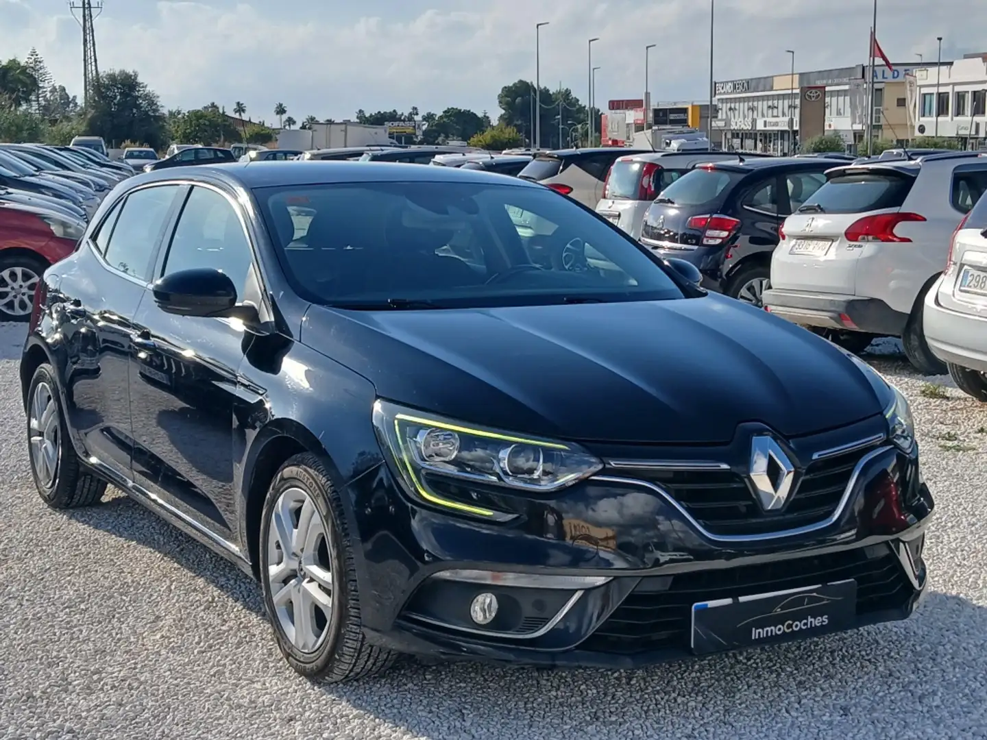 Renault Megane 1.5dCi Blue Bose EDC 85kW Negro - 1