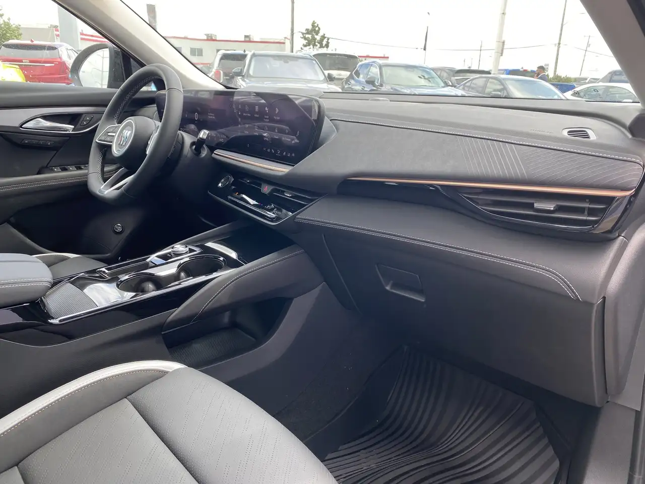 Buick Envision снимка Buick Envision