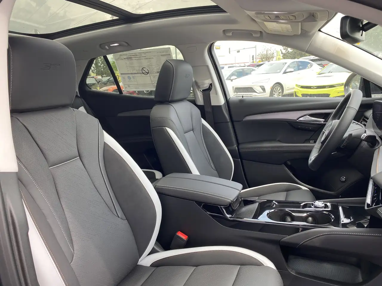 Buick Envision снимка Buick Envision