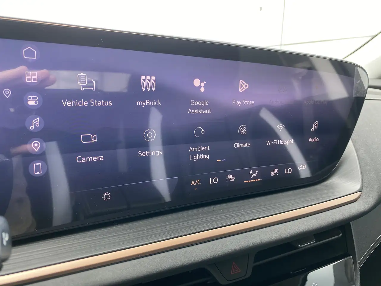 Buick Envision снимка Buick Envision