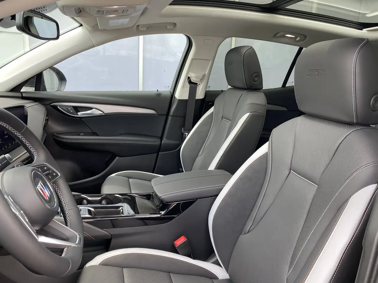 Buick Envision снимка Buick Envision