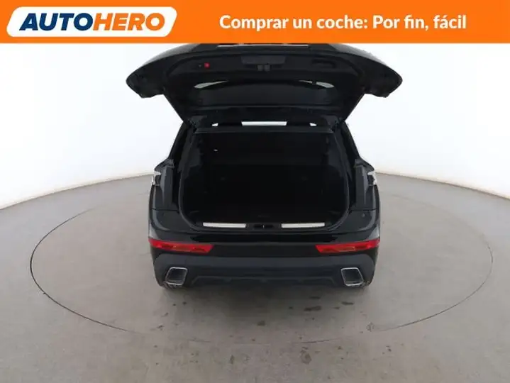 DS 7 Crossback 2019, foto 17
