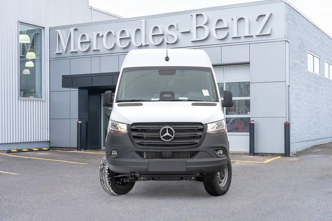 Mercedes-Benz Sprinter снимка Mercedes-Benz Sprinter