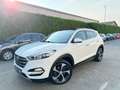 Hyundai TUCSON Tucson 1.6 Turbo 4WD Premium ** 1 JAAR GARANTIE ** Wit - thumbnail 5
