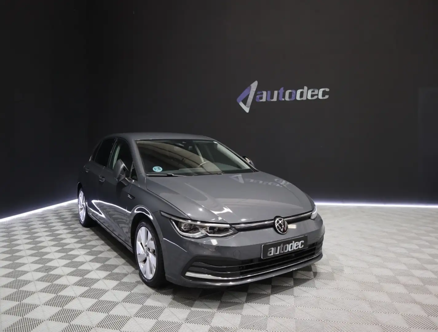 Volkswagen Golf 2.0TDI Style DSG 110kW Gris - 2