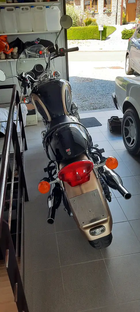 Triumph Thunderbird LT 900cc Oro - 2