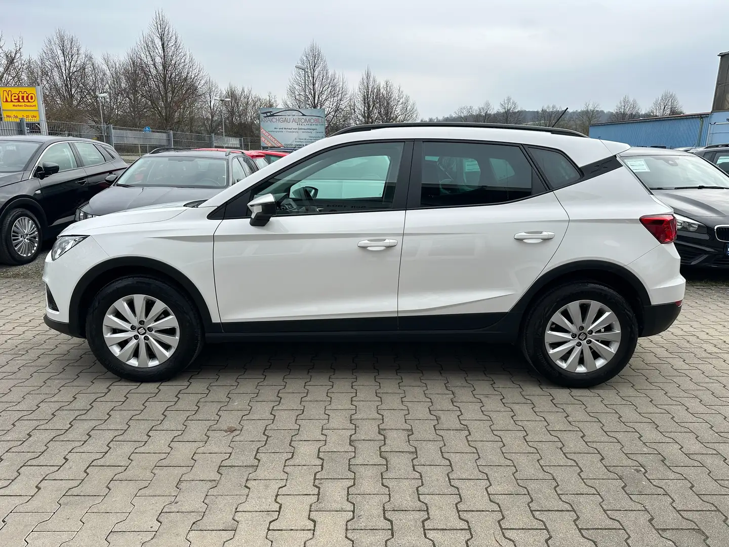 SEAT Arona 1.6 TDI*Navi*Klima*Parkpilot*Tempo*SR+WR Weiß - 2