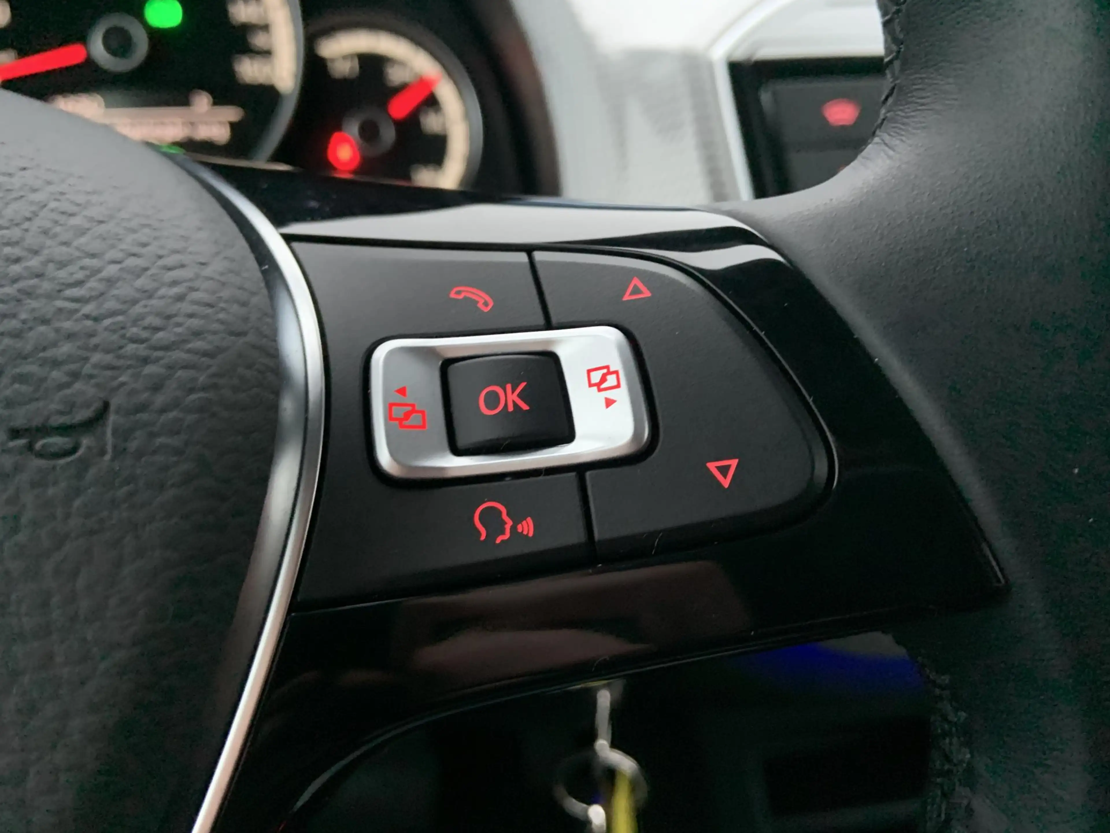 Volkswagen e-up! e-up! Style (Camera,Clima,LM,Cruise,Pdc) — photo 17