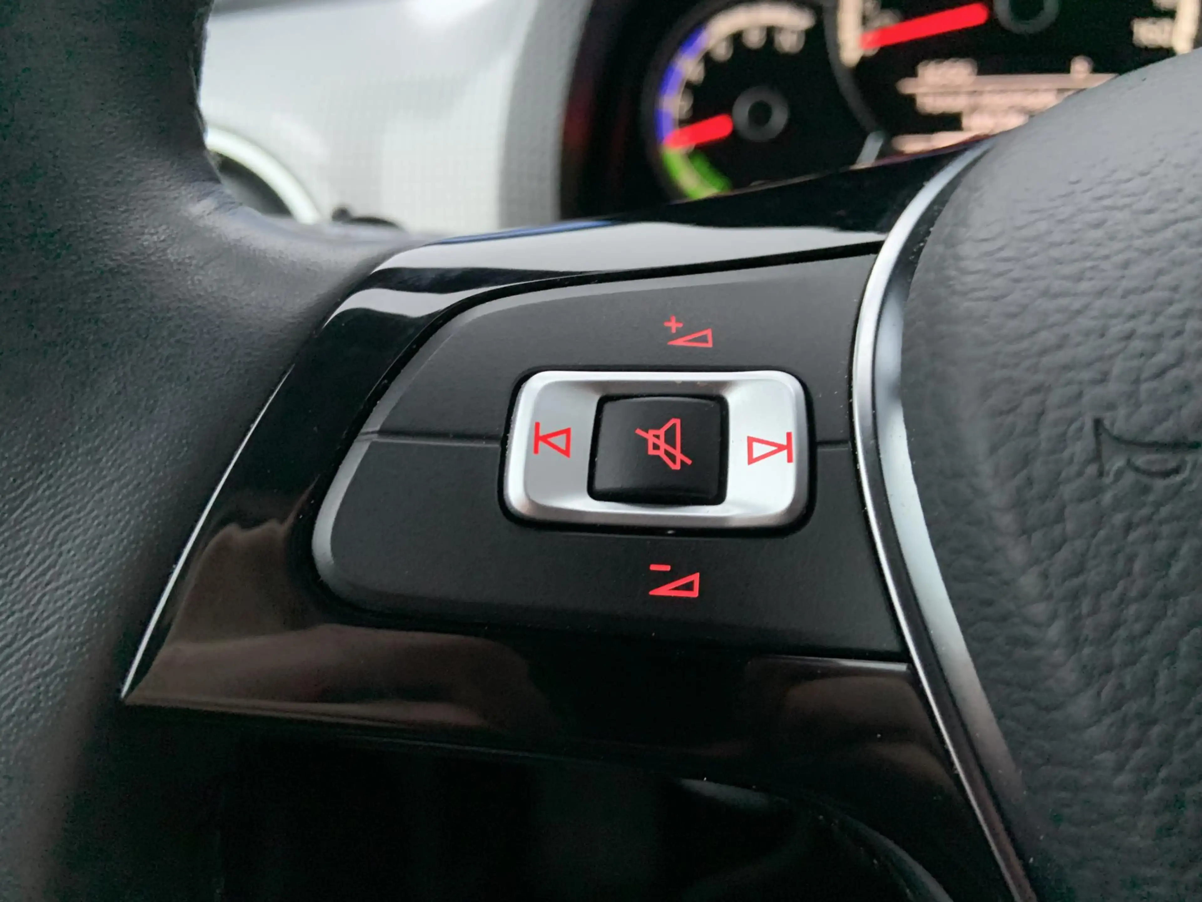 Volkswagen e-up! e-up! Style (Camera,Clima,LM,Cruise,Pdc) — photo 16