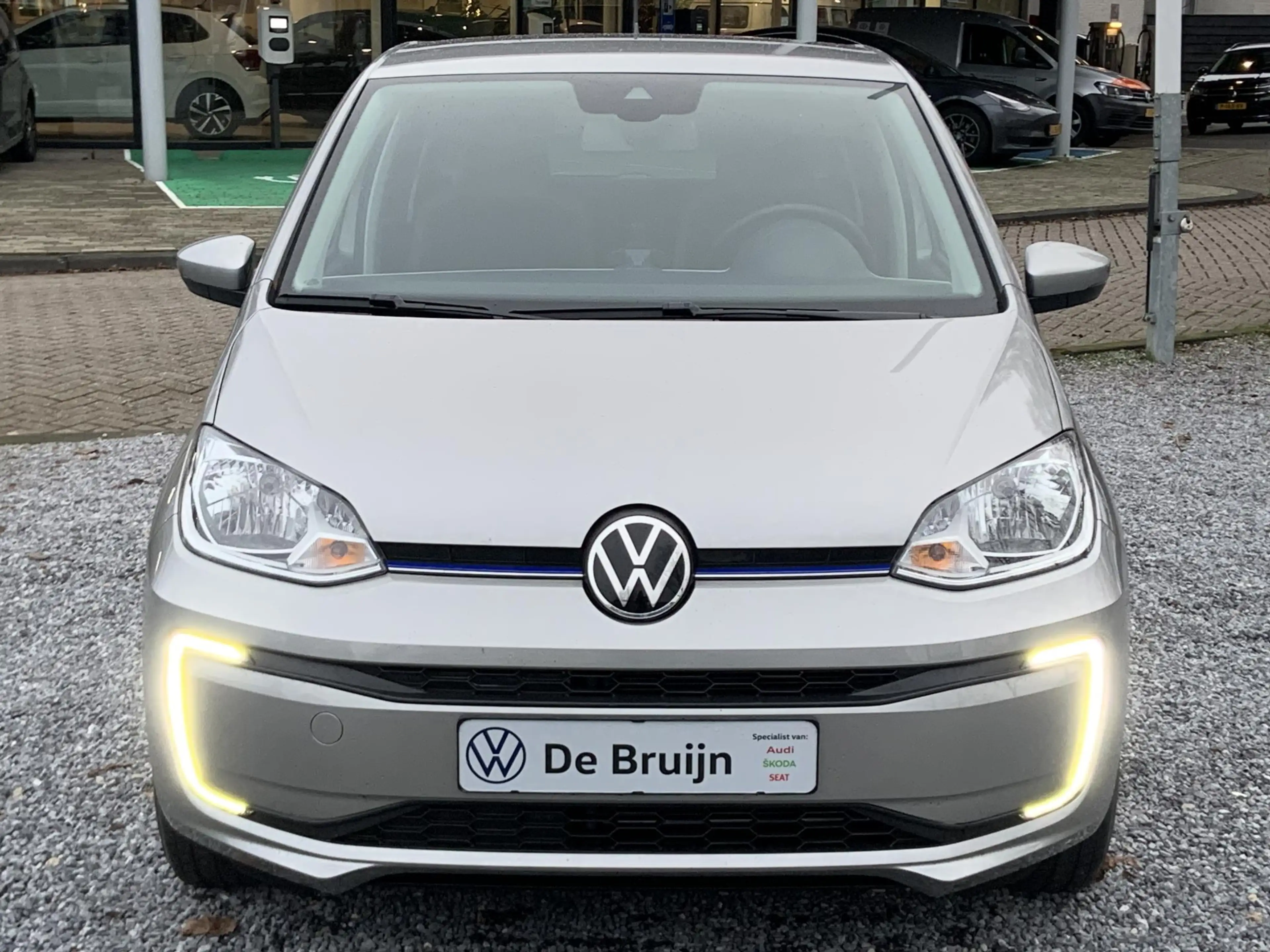 Volkswagen e-up! e-up! Style (Camera,Clima,LM,Cruise,Pdc) — photo 6