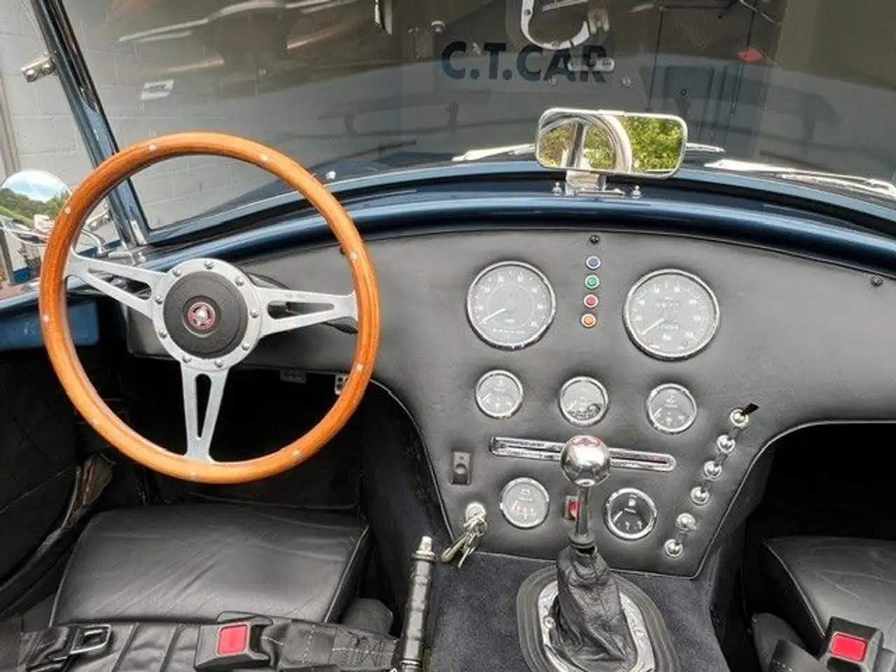 AC Cobra Gravetti 427 replica, foto 8