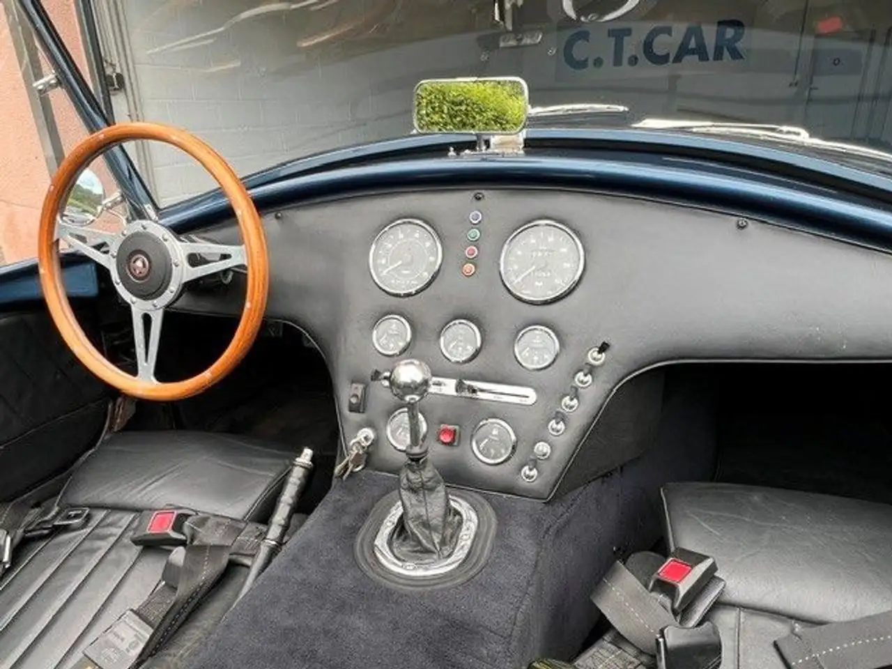 AC Cobra Gravetti 427 replica, foto 5