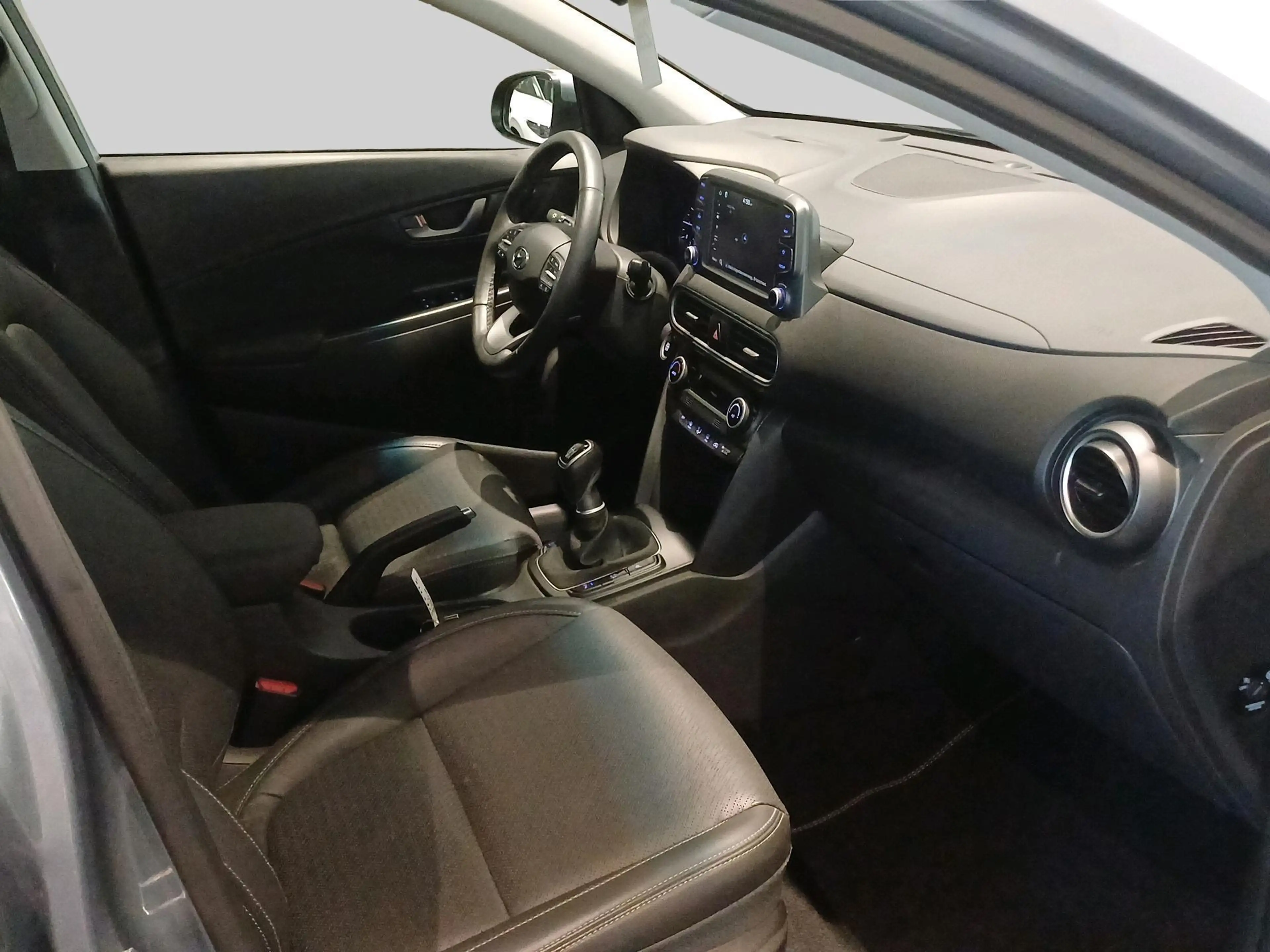 Hyundai KONA 1.0 T-GDI Urban — photo 14